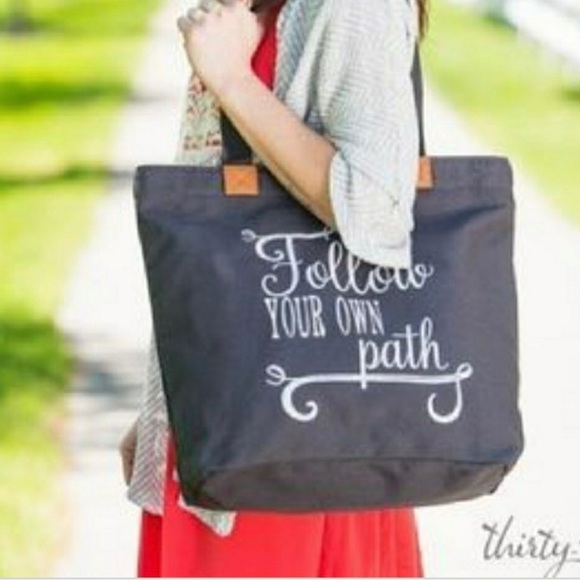 thirty-one Handbags - Thirty-one Wander Tote - Follow Your Own Path Canvas Tote Shoulder Bag